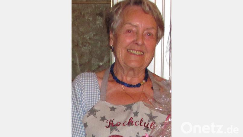 Noch mit 80 Jahren tischte Margreth Leupold im VHS- &quot;Kochclub&quot; leckere Gerichte auf. Archivbild: sei