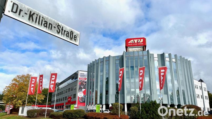 Neue Geschäftsführer in der Dr.-Kilian-Straße: Das ATU-Management ist wieder komplett. Bild: Gabi Schönberger