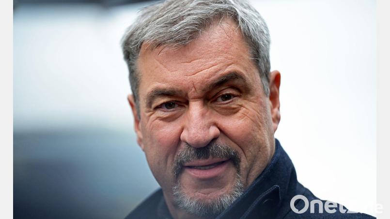 Markus Söder schwamm auch schon im Chiemsee. (Archivbild) Bild: Malin Wunderlich/dpa