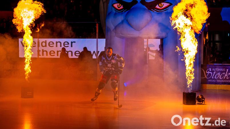 Manuel Edfelder wird den Blue Devils Weiden zumindest beim Gastspiel in Bietigheim krank fehlen. Bild: Elke Englmaier