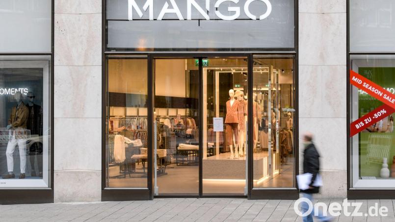 Das Datenleck bei Mango ist ein weiterer Vorfall in einer langen Reihe von Cyberangriffen auf Einzelhändler und Modeketten. (Archivbild) Bild: Axel Heimken/dpa