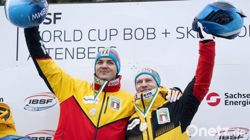 Für Francesco Friedrich (r) gibt es keinen Grund zum Jubel mehr. Bild: Sebastian Kahnert/dpa