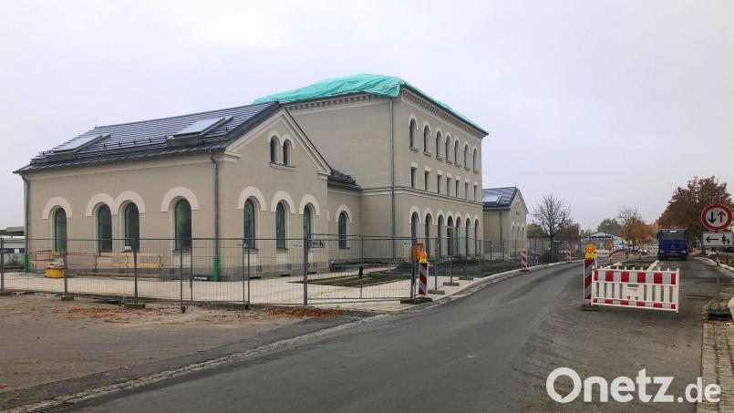 Nicht zum ersten Mal stand der künftige Kulturbahnhof auf der Tagesordnung des Wiesauer Gemeinderates. Anlass für die Aussprache war die Kritik an den deutlich gestiegenen Kosten im aktuellen Schwarzbuch des Bundes der Steuerzahler. Bild: wro