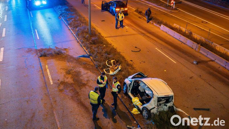 Bei einem Unfall in München sind mehrere Personen verletzt worden. Bild: Lars Halbauer/NEWS5/dpa