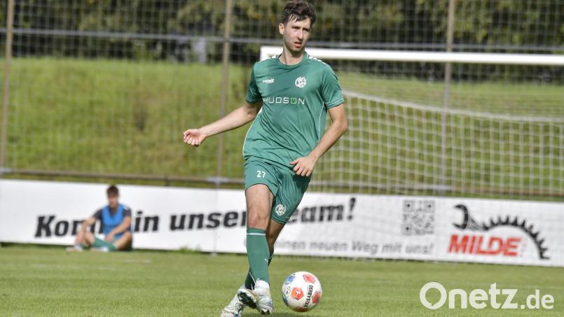 David Vidovic (hier im Spiel gegen Coburg) prallte in der Nachspielzeit mit Eintracht-Kapitän Christopher Kettler zusammen. Archivbild: Hubert Ziegler