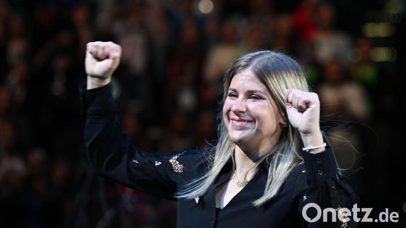 Freut sich über ihr erstes Kind: Elisabeth Seitz. Bild: Marijan Murat/dpa