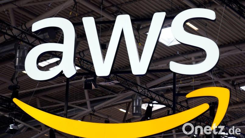 Eine Störung beim Cloud-Anbieter AWS hat zu Ausfällen bei vielen Websites und Apps geführt. Bild: Uwe Lein/dpa