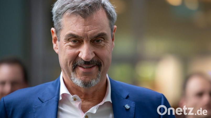 Nach der Sitzung des CSU-Vorstandes hatte Markus Söder gut lachen - dennoch bereiten auch ihm die finanziellen Nöte der bayerischen Kommunen zunehmend Sorgen. Bild: Peter Kneffel/dpa