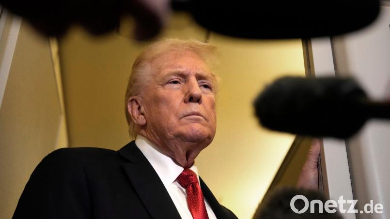 Trump findet wieder mildere Worte für China. Bild: Mark Schiefelbein/AP/dpa