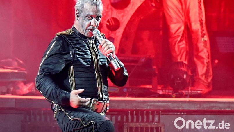 Gegen Lindemann als Ehrengast auf dem diesjährigen Leipziger Opernball rührt sich Kritik. (Archivbild) Bild: Malte Krudewig/dpa