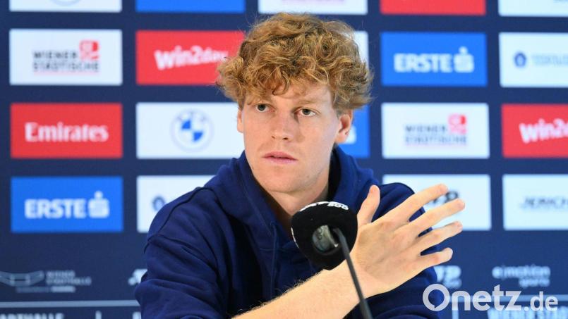 Jannik Sinner muss sich Kritik wegen seines Startverzichts beim Davis Cup Final gefallen lassen. Bild: Helmut Fohringer/APA/dpa