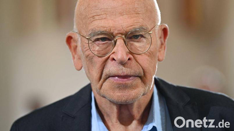 Günter Wallraff hält die „Stadtbild“-Äußerung von Friedrich Merz für stigmatisierend (Archivbild). Bild: Arne Dedert/dpa