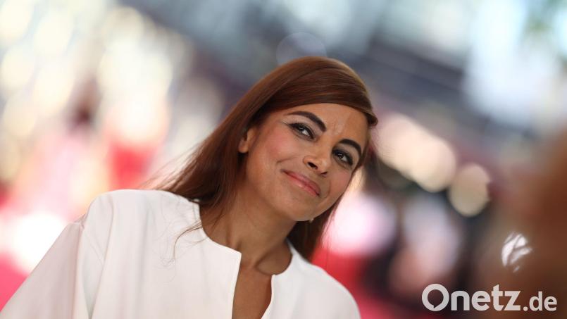 Neben ihrer Fernseharbeit widmet sich Fernandes weiterhin dem Schreiben. (Archivbild) Bild: Thomas Banneyer/dpa