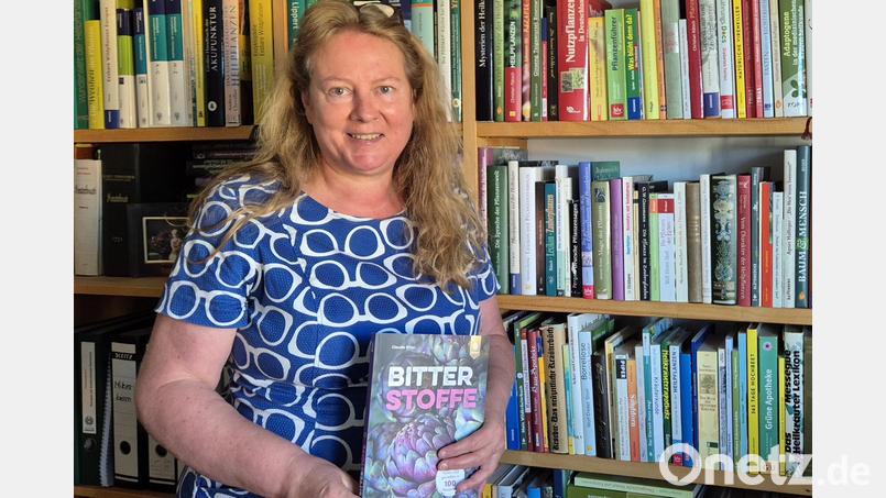 Claudia Ritter aus Weiden ist Heilpraktikerin und Buchautorin. Seit 2012 hat sie 27 Ratgeber über die Wirkung von Heilpflanzen herausgegeben. Bild: Lowak