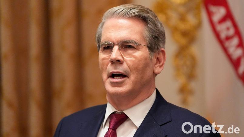 Verkündet schärfe US-Sanktionen gegen Russland: US-Finanzminister Scott Bessent. (Archivbild) Bild: Alex Brandon/AP/dpa