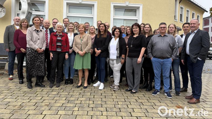 28 Mitarbeiter von Oberpfalz-Medien feiern am Mittwoch im Hotel "Zur Heimat" ihre Jubiläen. Bild: Jona Lang