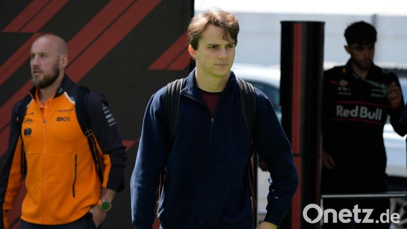 WM-Spitzenreiter Oscar Piastri will sich nicht vom wiedererstarkten Max Verstappen ablenken lassen. Bild: Fernando Llano/AP/dpa