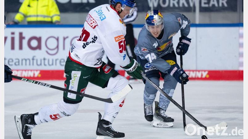 Les Lancaster (r) wechselt von München zu den Eisbären Berlin. (Archivbild) Bild: Sven Hoppe/dpa