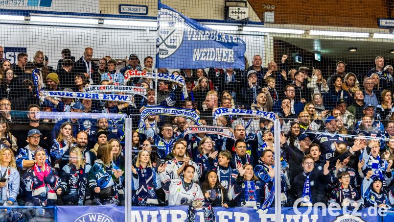 Heim- und Gästefans müssen in der Hans-Schröpf-Arena unterschiedliche Eingänge benutzen. Bild: Tobias Neubert