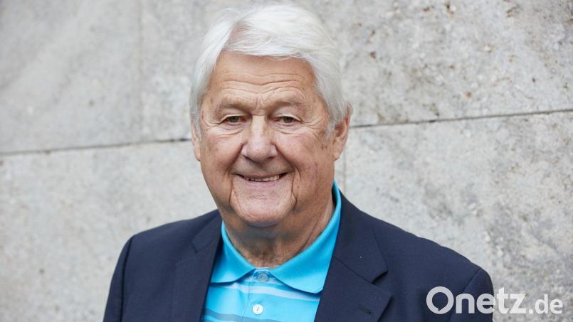 Trauer um eine Werder-Legende: Max Lorenz ist gestorben. (Archivbild) Bild: Georg Wendt/dpa