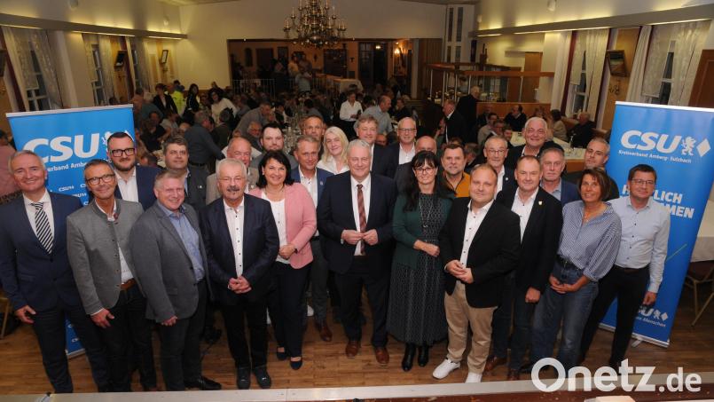 Das sind die CSU-Kreistagskandidaten mit den Plätzen 1 bis 30. Bild: ge