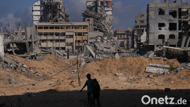 Nach dem Waffenstillstand steht die Frage im Raum, wie es im Gazastreifen weitergeht. (Archivbild) Bild: Abdel Kareem Hana/AP/dpa