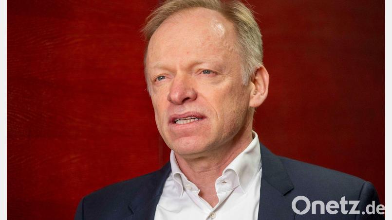 Ifo-Chef Fuest schlägt Alarm: „Die Lage ist mittlerweile dramatisch.“ (Archivbild) Bild: Peter Kneffel/dpa