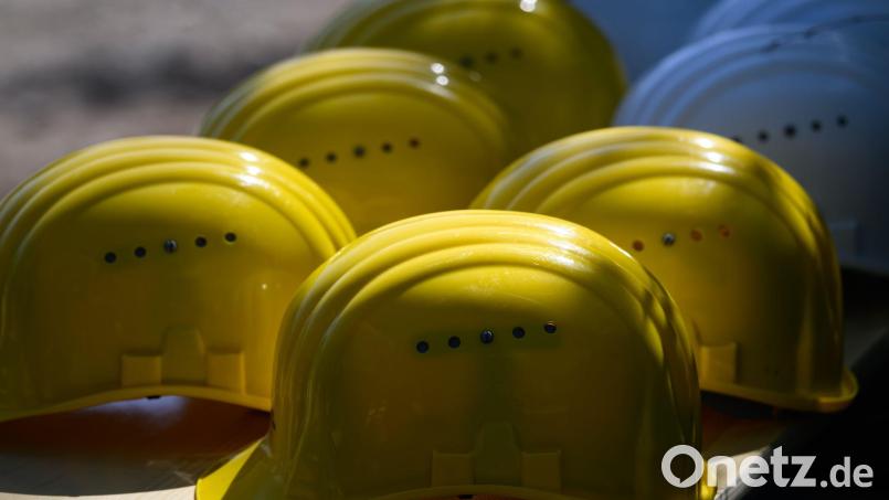 Im Bauhauptgewerbe war der Ifo-Index leicht rückläufig. (Symbolbild) Bild: Robert Michael/dpa/dpa-tmn