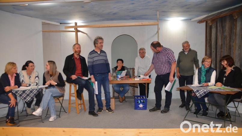 Die Theatergruppe Kastl ist derzeit fleißig am Proben. Bild: ak