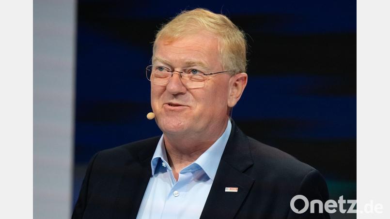 Der Vertrag von Bosch-Chef Stefan Hartung wurde verlängert. (Foto-Archiv) Bild: Sven Hoppe/dpa