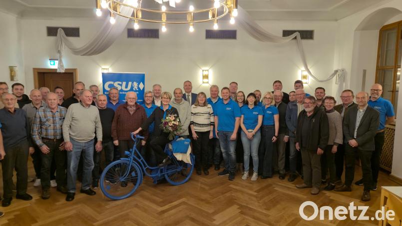 Die CSU Ensdorf nominiert Sabine Müller zur Bürgermeisterkandidatin. Bild: Oliver Oursin