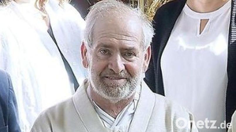 Trauer um Pfarrer Alfons Laumer. Archivbild: Christine Wendl