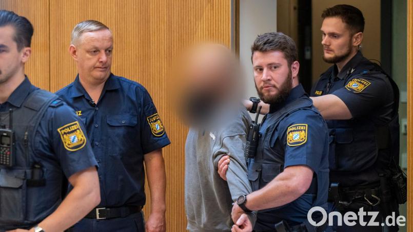 Alles nur ein Spaß - oder Spionage für Russland? Ein Trio steht vor Gericht. (Archivfoto) Bild: Peter Kneffel/dpa