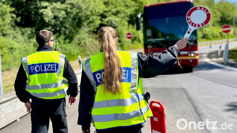 Bei einer Grenzkontrolle fiel ein Franzose ohne Führerschein auf. Symbolbild: Gabi Schönberger