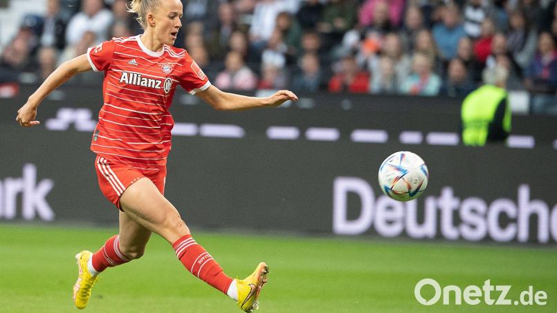 Lea Schüller erzielt einen Doppelpack. (Archivbild) Bild: Sebastian Gollnow/dpa