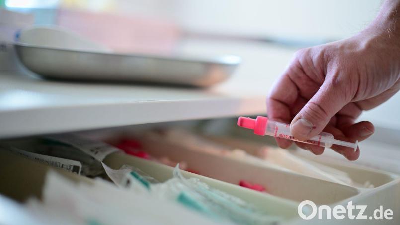 Bayerns Gesundheitsministerin Judith Gerlach (CSU) verweist auf die HIV-Testwochen, die die Testbereitschaft der Bürgerinnen und Bürger erhöhen sollen. (Symbolbild) Bild: Sebastian Gollnow/dpa