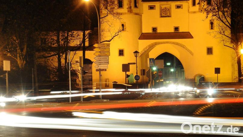 Unfall am Nabburger Torplatz: Vorfahrtsberechtigten übersehen, 1800 Euro Schaden Symbolbild: Stephan Huber