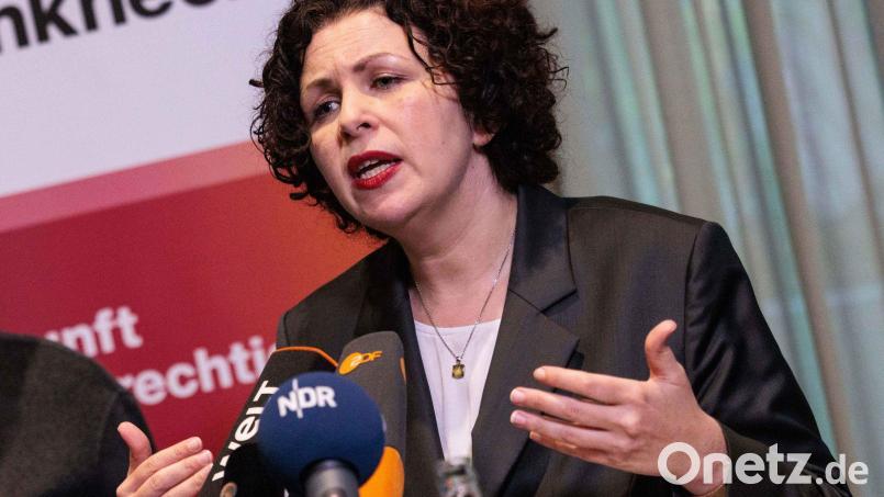 Co-Chefin Amira Mohamed Ali lässt offen, ob sie weiterhin an der Parteispitze stehen will. Bild: Carsten Koall/dpa