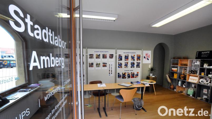Das Stadtlabor in der Amberger Bahnhofstraße (Bild) hat Zuwachs bekommen: Gegenüber, in den Drei Höfen, öffnet am 20. November das "Stadtlabor+" mit einer neuen Eventreihe. Archivbild: Stephan Huber