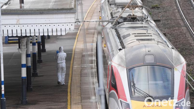Nach der Messerattacke in einem Zug nahe Huntingdon wurde der Tatverdächtige angeklagt. Bild: Joe Giddens/PA Wire/dpa