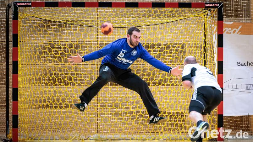 HV-Torwart Maximilian Schlehuber und seine Teamkollegen sind gegen den BOL-Vorletzten TV Wackersdorf gefordert. Bild: gud