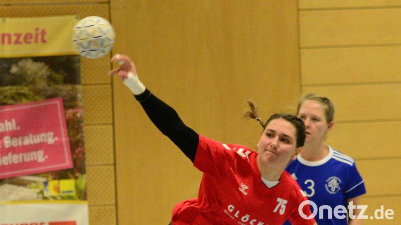 Alina Just von der HSG Nabburg in Aktion. Gegen den HC Bamberg holte man ein Unentschieden. Bild: mhs