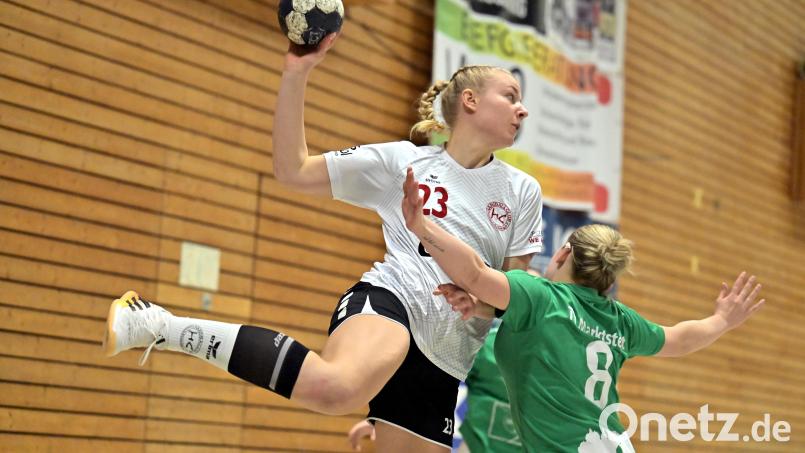 Selina Sensen (links/Szene aus einem früheren Spiel) traf vier Mal für ihren HC. Archivbild: Hubert Ziegler