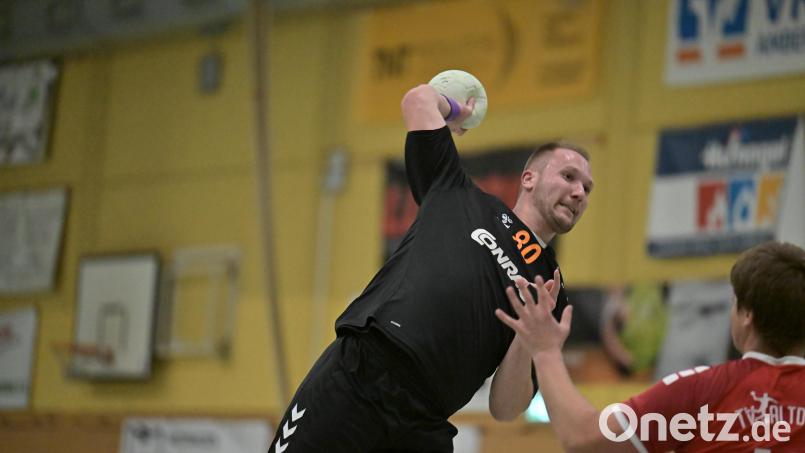 Fabian Rohrbach will für die HG Amberg in Roding treffen. Archivbild: Hubert Ziegler