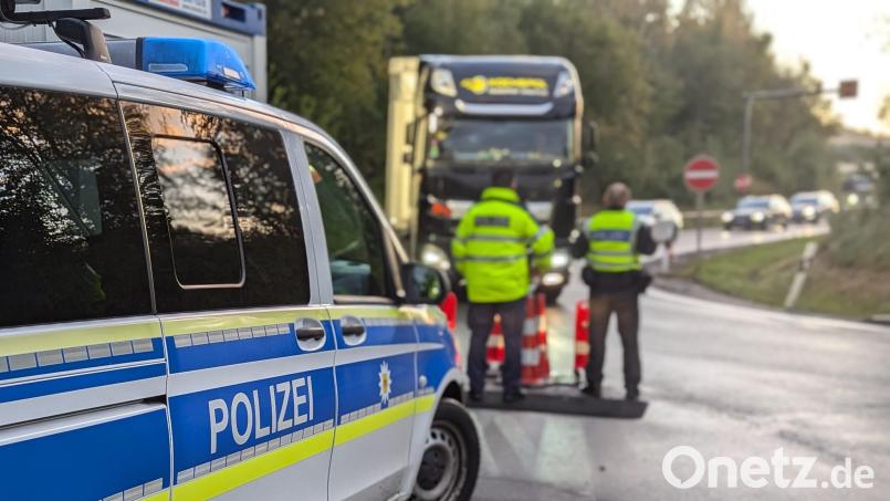 Die Bundespolizei hat bei Waidhaus einen Mann ohne Ausweisdokumente bei der Einreise erwischt. Symbolbild: Bundespolizei Waidhaus