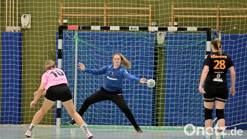 Torhüterin Linda Müller war beim HG Amberg ein sicherer Rückhalt. Archivbild: Hubert Ziegler