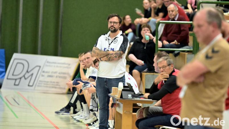 Trainer Michael Klose und sein Team des HC Sulzbach sind am Sonntag in Erlangen zu Gast. Archivbild: Hubert Ziegler