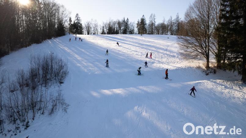 Solche Bilder vom Skilift Pfaben sind nach dieser Saison Geschichte: Betreiber Alfons Lang macht nicht mehr weiter. Archivbild: rw
