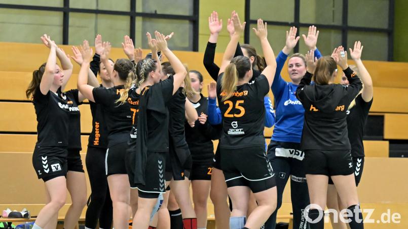 Die Handballerinnen der HG Amberg empfangen den HC Hersbruck. Archivbild: Hubert Ziegler
