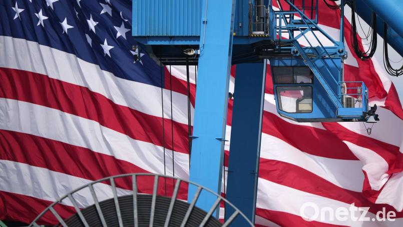 Der Supreme Court verhandelt über Trumps Zölle. Bild: Matt Slocum/AP/dpa